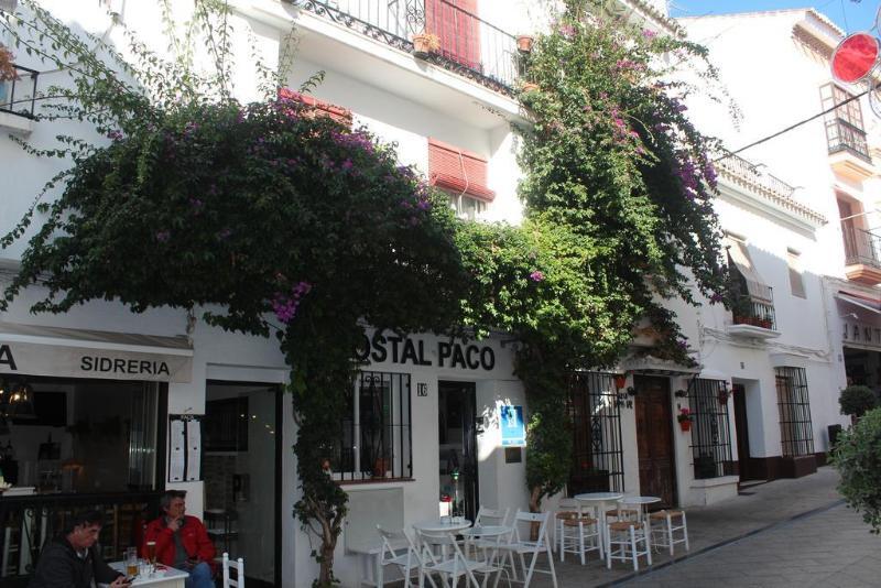 Hostal Paco Марбелья Экстерьер фото